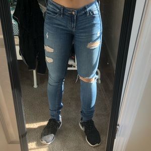 Hollister Low Rise Super Skinny Jeans